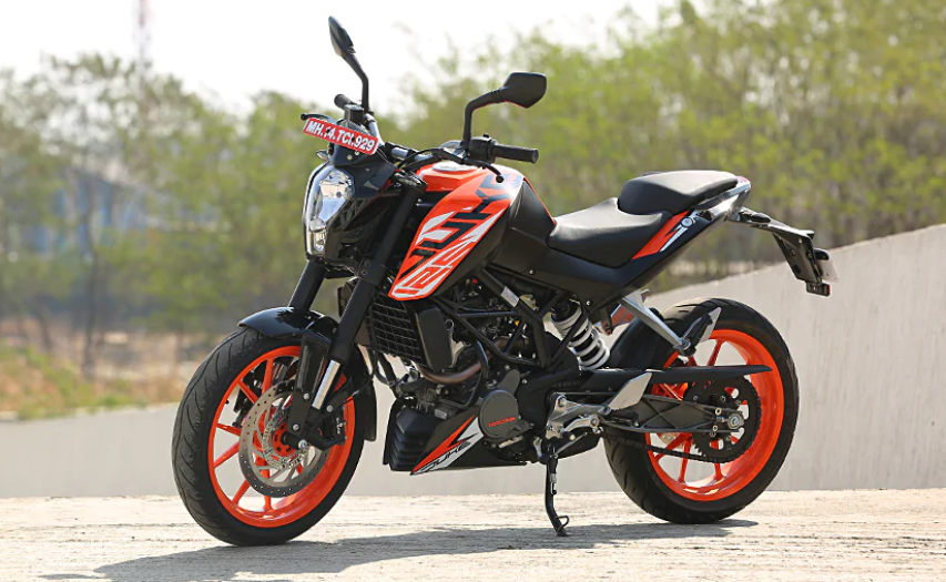 2023 KTM Duke 125 New Colors  Dark Silver Metallic  Ceramic White  Launched  Price Features Detail  YouTube